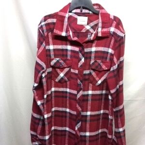 Ci Sono  Flannel Shirt size Med, Red Navy Plaid Button Up, Chest pockets, Pre-o